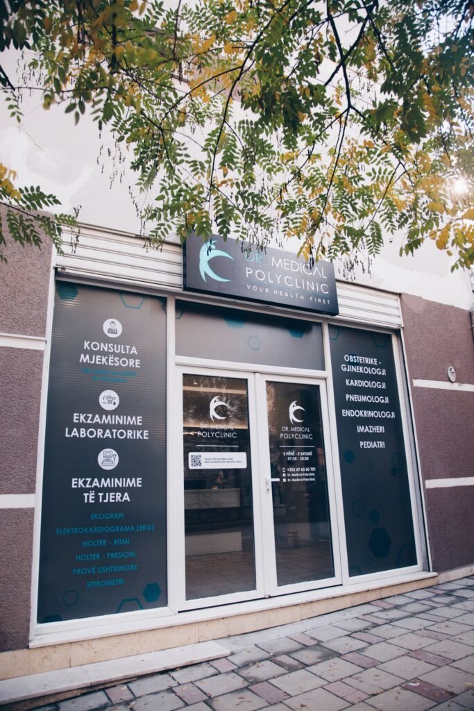 Ambientet e klinikës Dr. Medical Clinic & Lab në Tiranë