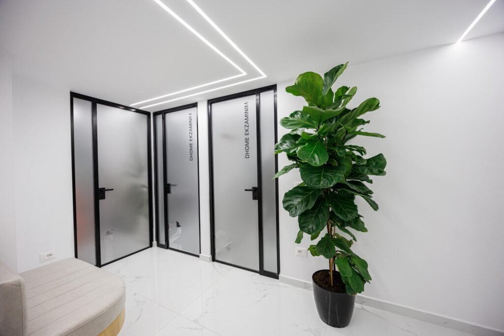 Ambientet e klinikës Dr. Medical Clinic & Lab në Tiranë